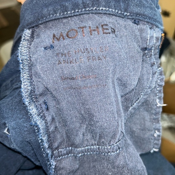 Mother The Hustler Ankle Fray - 26 - Picture 7 of 9